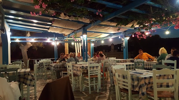 restaurants-irakleia (1)